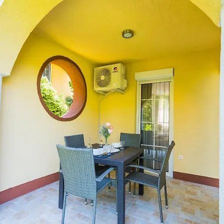 Appartamento Relax Apartman *